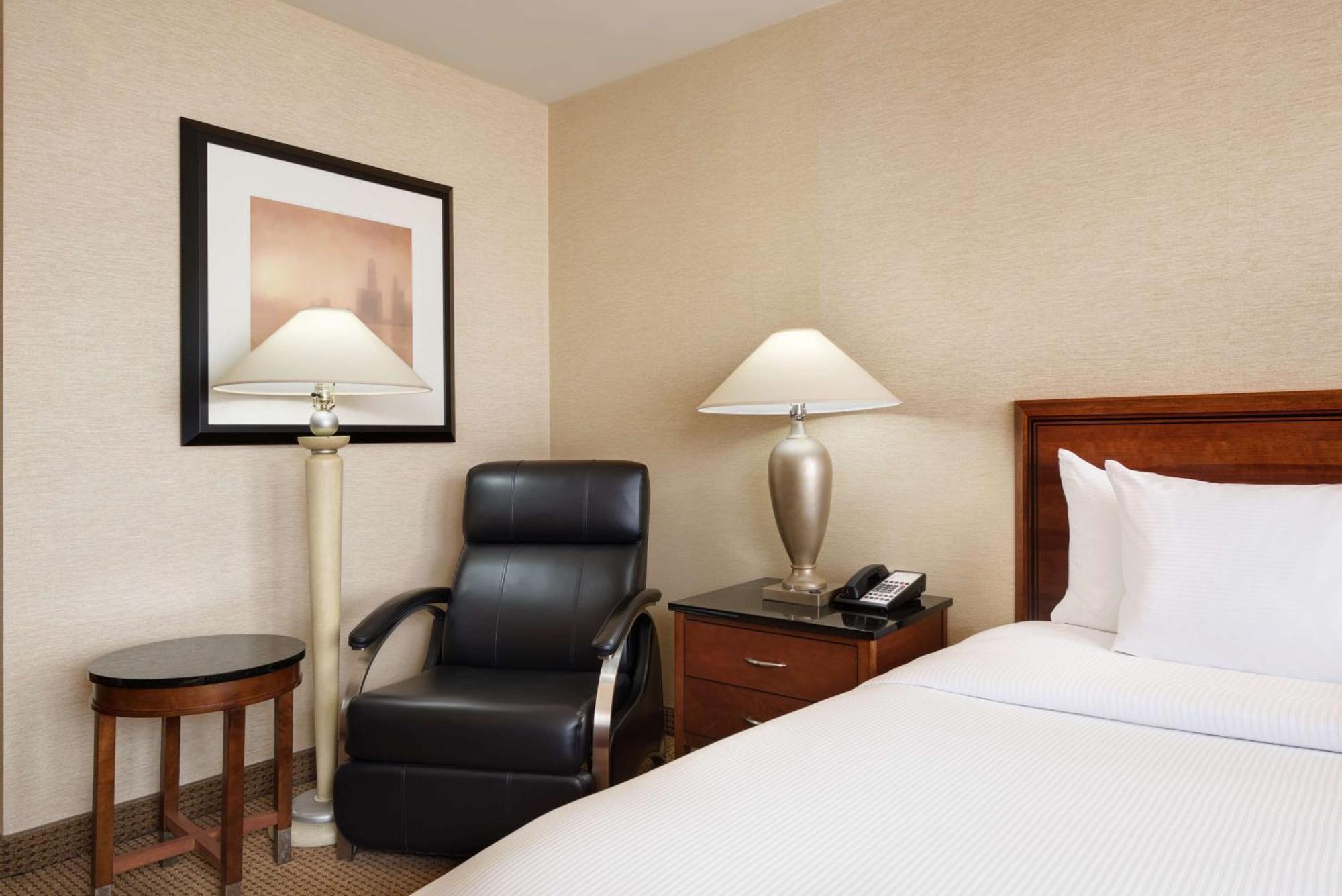 Junior King Suite,1620202227:JPEG